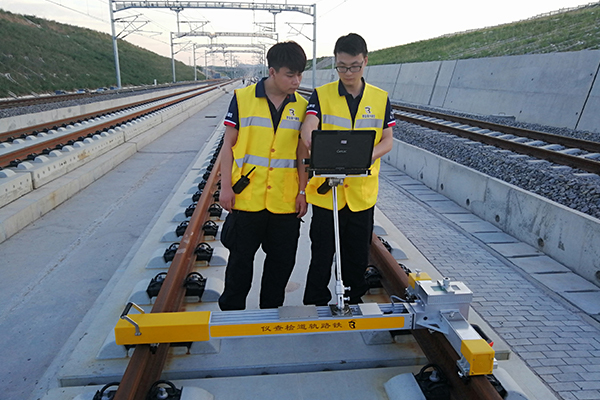 京沈線無砟線路測量